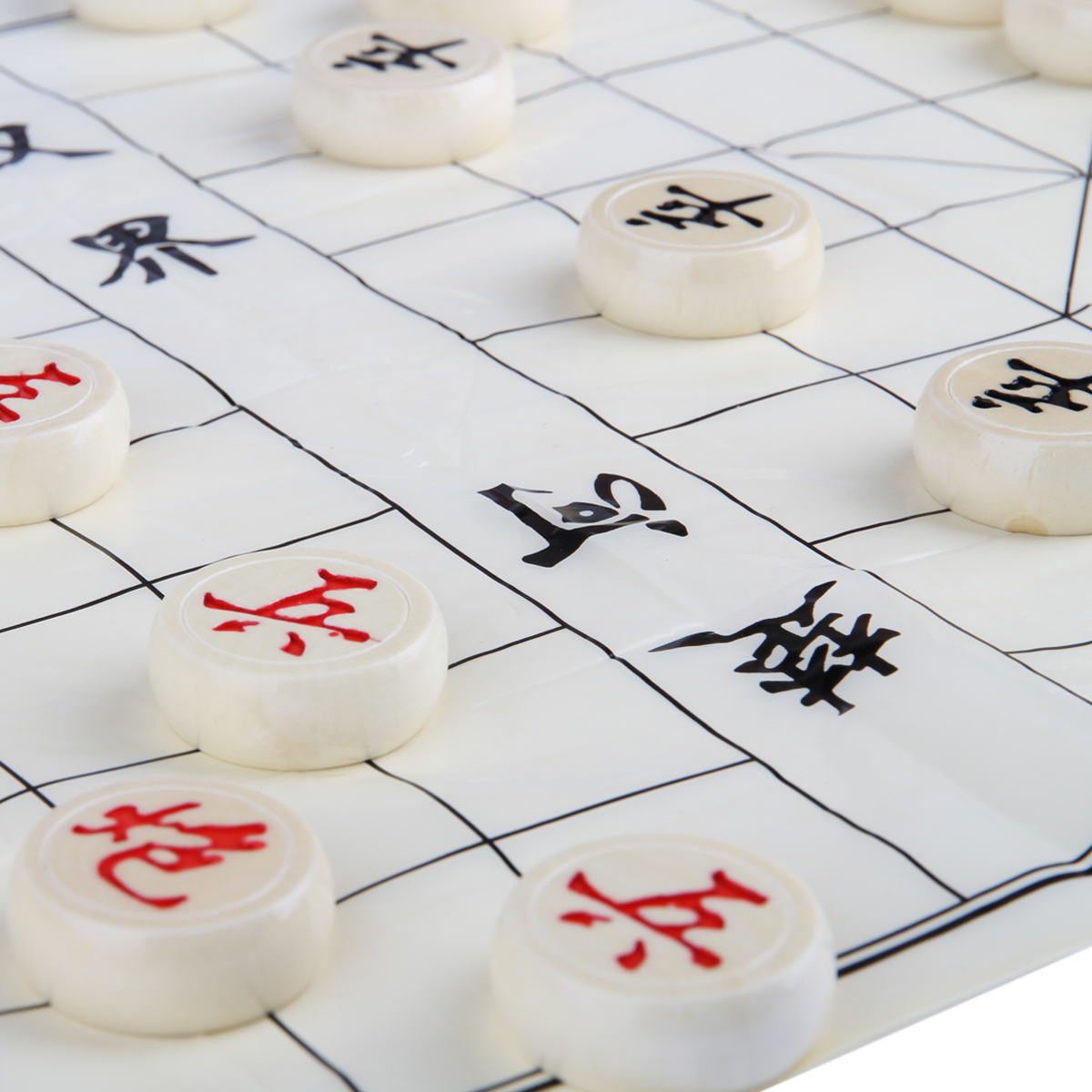 尊龙凯时9566中国象棋(白)(盒)